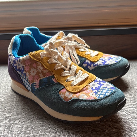 Inkkas Multicolor Floral Sneakers - Picture 1 of 1